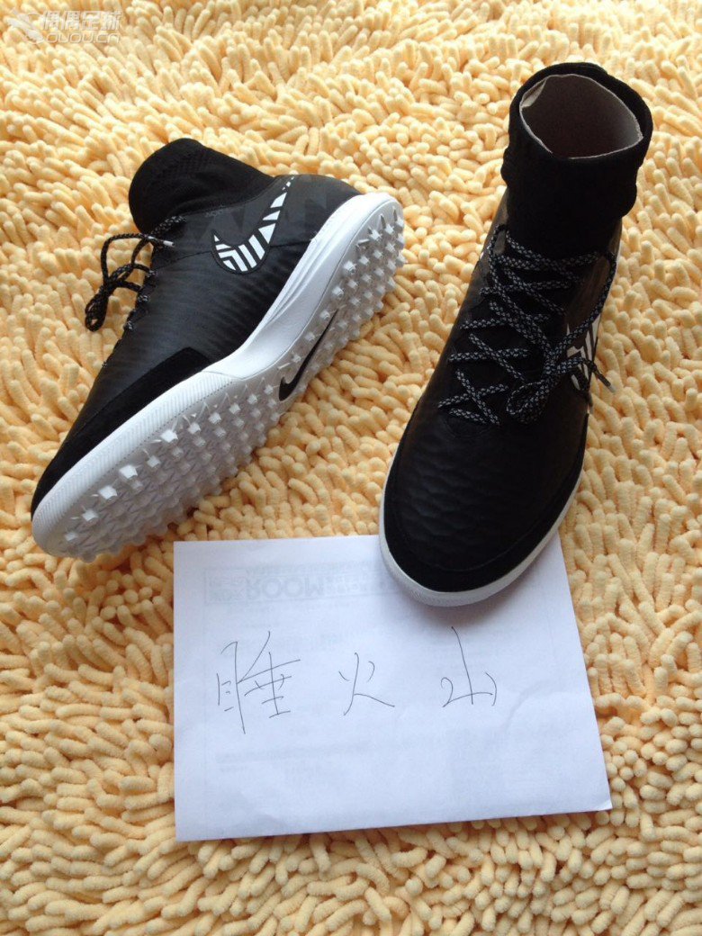 深度中毒偶偶之这些年我穿过的足球鞋