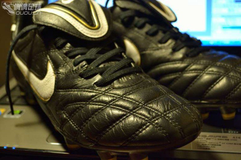 深度中毒偶偶之这些年我穿过的足球鞋