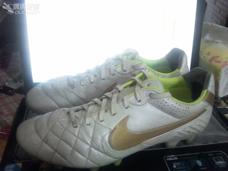 深度中毒偶偶之这些年我穿过的足球鞋