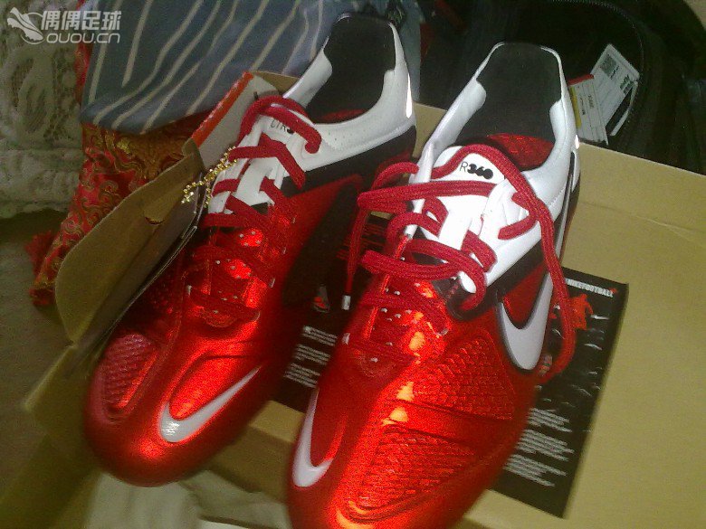 深度中毒偶偶之这些年我穿过的足球鞋