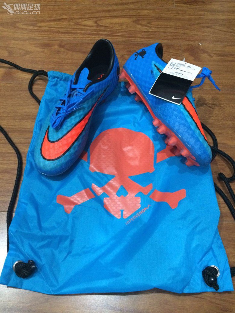 深度中毒偶偶之这些年我穿过的足球鞋