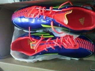 深度中毒偶偶之这些年我穿过的足球鞋