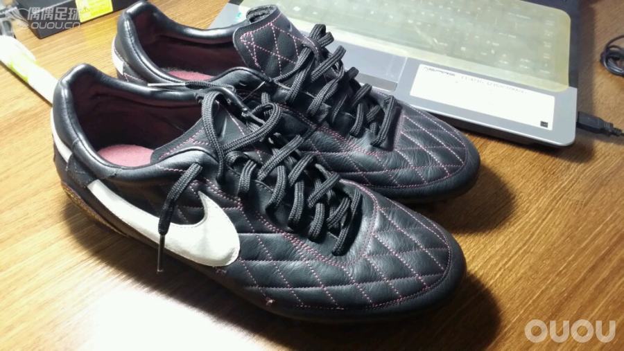 大神帮忙看看这双10r正否?是低端还是中端?