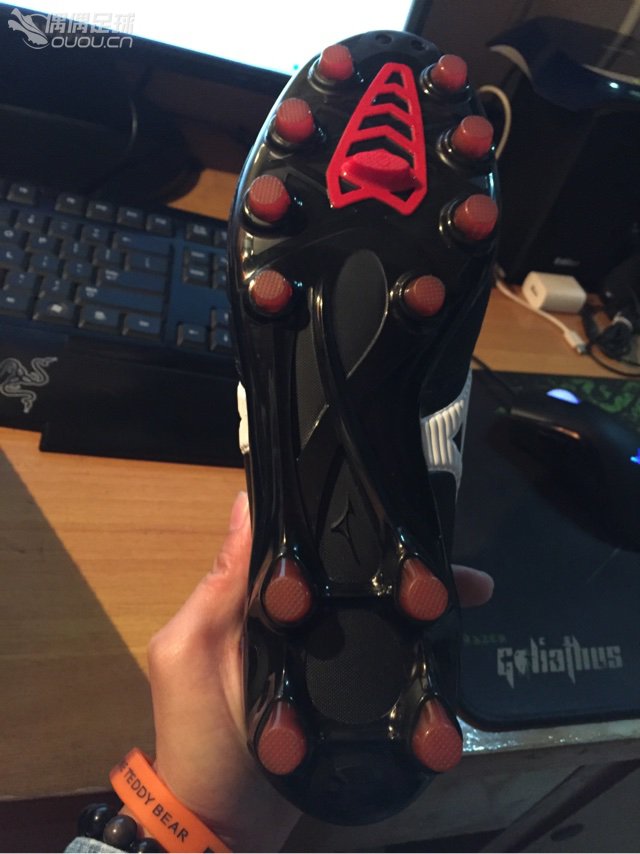 意外收获美津浓Morelia Neo