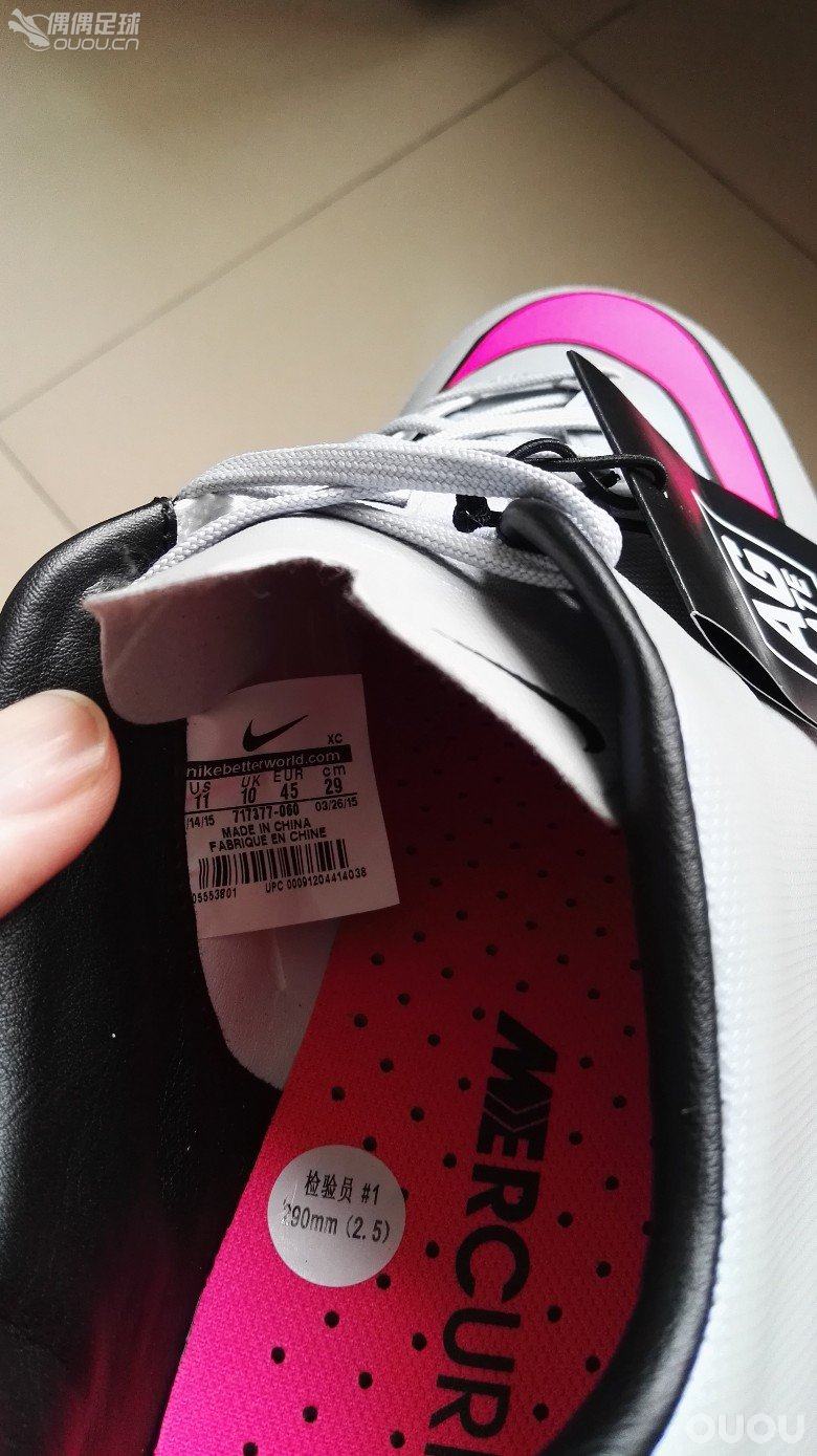 Nike刺客,MERCURIAL VELOCE II 足球鞋,狼灰/透明粉色,全新45码,换全新44.5码。