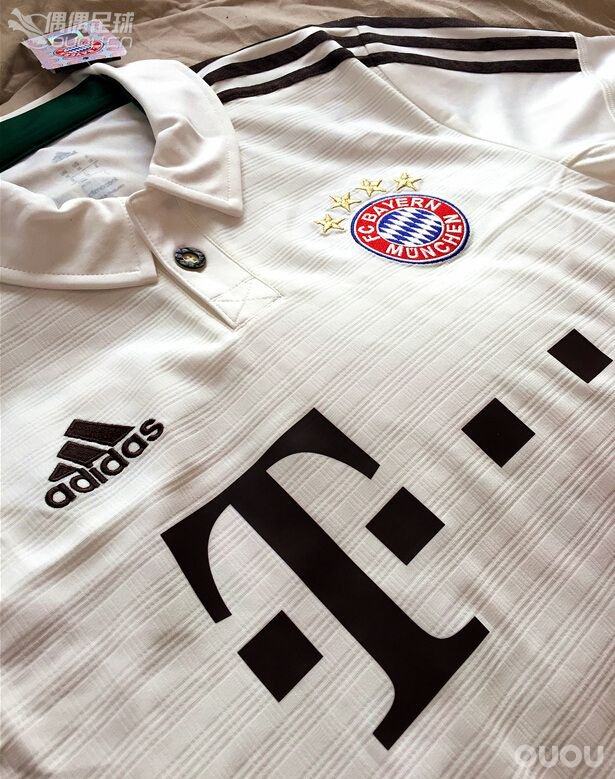 拜仁13-14客场 拉姆印号