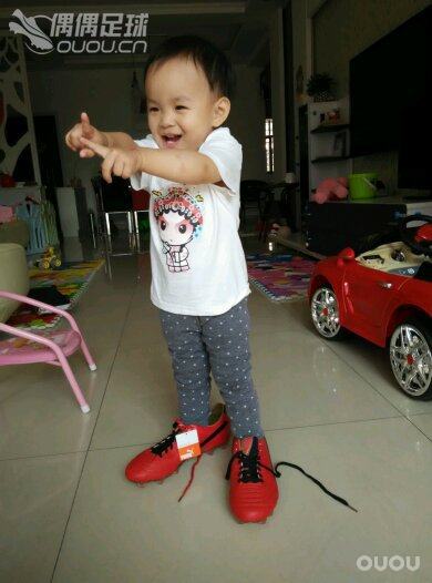 紧急集合!立正,向右看齐,向前看,报数!123……稍息,立正!报告NB首长,全班集合完毕,请您检阅!?