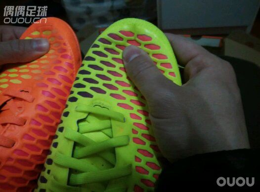 鬼牌顶级HG、次顶级AG对比静态体验!