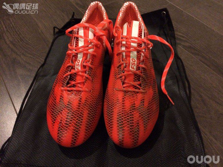 两双实战骚鞋,另求一双有回忆的鞋子!!