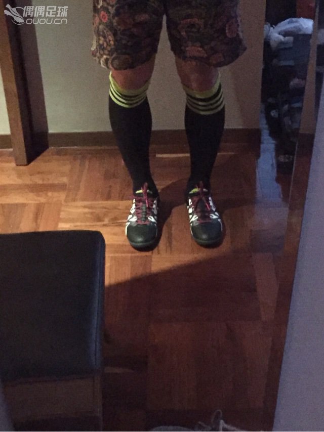 购于上海jp265 周末实战 新材料没有想象中的轻薄 比一代毒锋的次顶级差不多