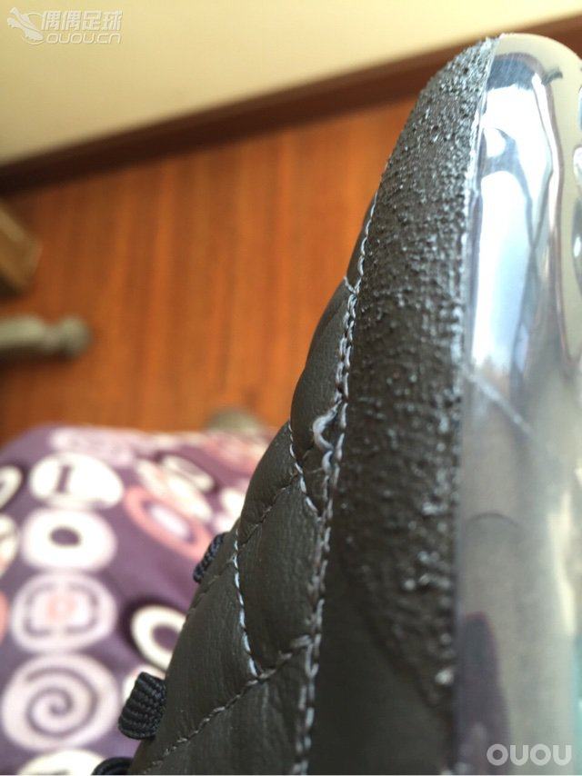 求大神指点,网上新买的袋鼠皮传奇5,有点脱线 有必要换吗?