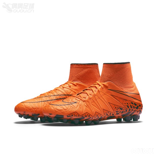 来来来,大家帮我二选一:毒锋还是鬼牌?