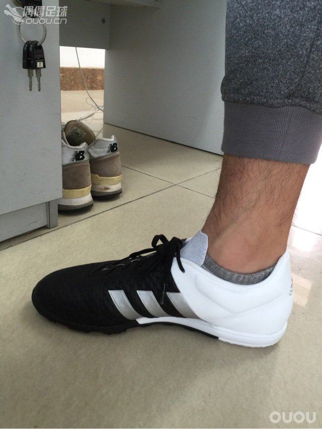 宣传照看着一般,实物上脚效果还是不错的。