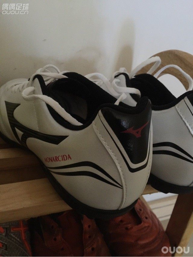  五人为主偶尔兼顾七人还是入一双低端的美津浓tf好了