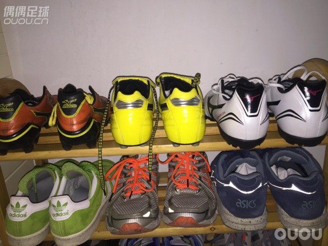  五人为主偶尔兼顾七人还是入一双低端的美津浓tf好了