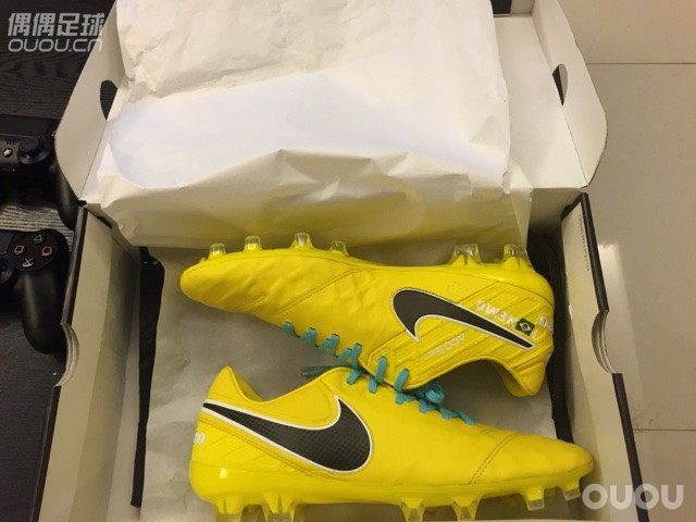 迟到的结婚纪念日礼物,媳妇用心研究了nikeid,配的太闪耀,怪怪的,可是当我插进去那一刻!!!