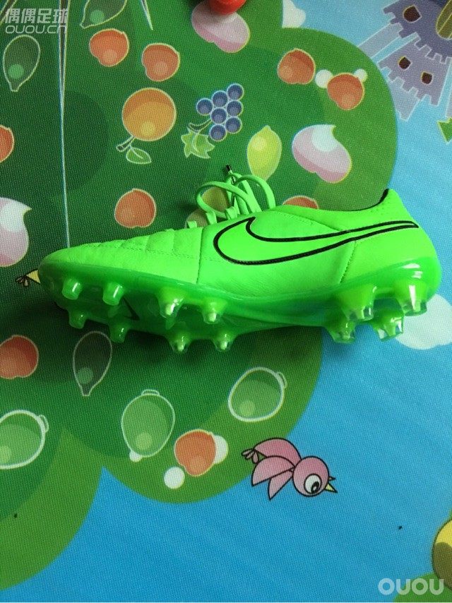 大神们帮我看下是不是正品袋鼠皮…