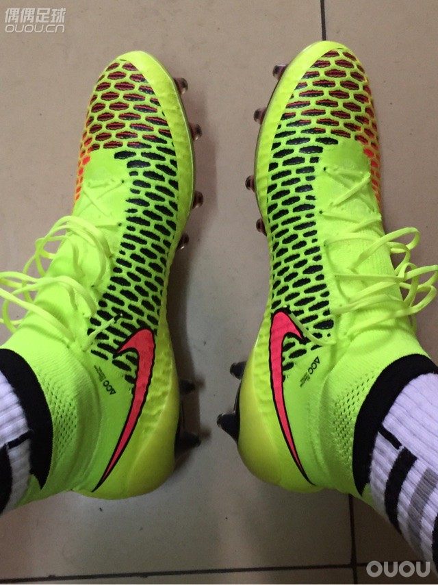 意产鬼牌首发配色,很有感觉