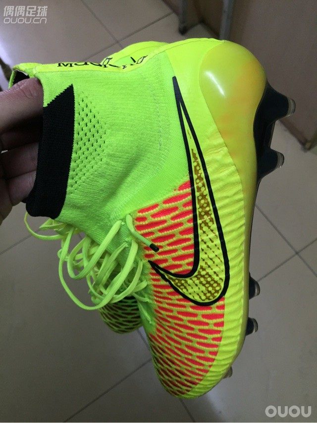 意产鬼牌首发配色,很有感觉