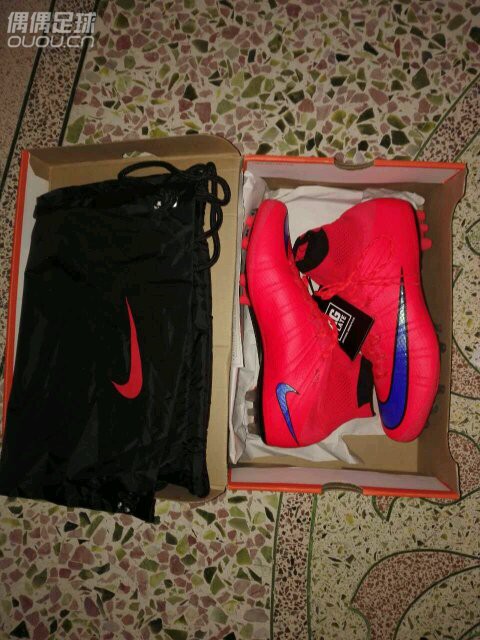 新入的一双刺客,骚!