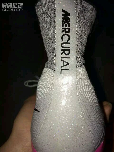 大神们看看正不正,正不正