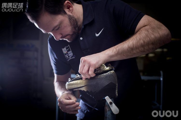 搬砖1个月,只为了你Nike Mercurial Superfly CR7 RareGold