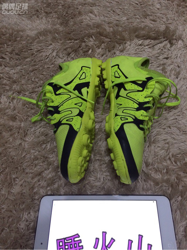 重生记一直在寻找适合自己的鞋子,无奈鞋面合适鞋底不行,鞋底合适鞋面不行。