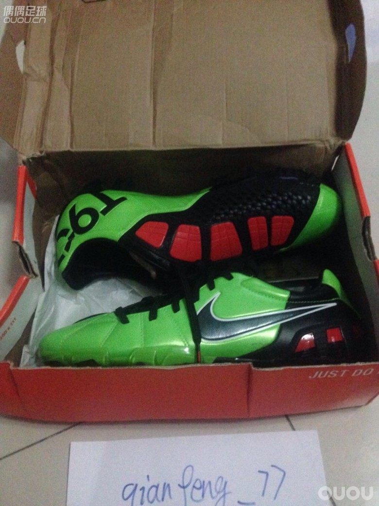 请大神辨别真假,两双骚货