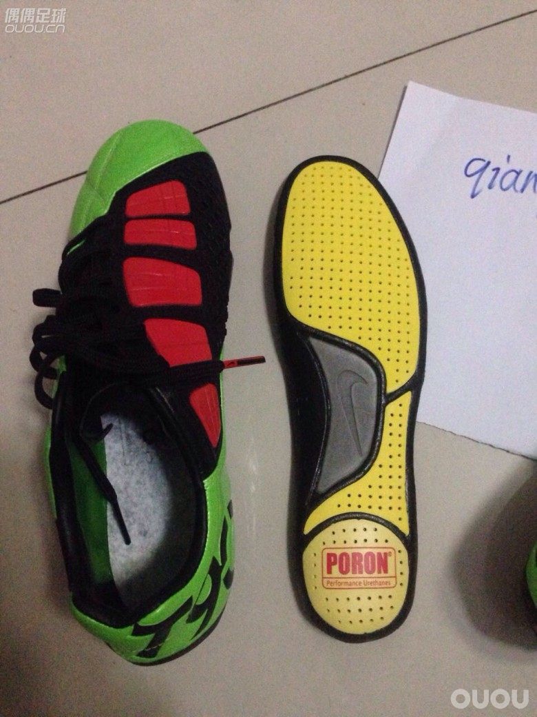 请大神辨别真假,两双骚货