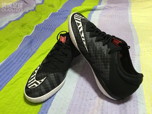 新年第一发 越看越漂亮 美得不可方物 就像心目中的女盆友(尽管并没有?_?)