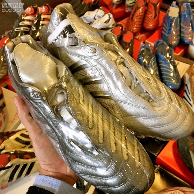 新年大扫除 来几双猎鹰 无字