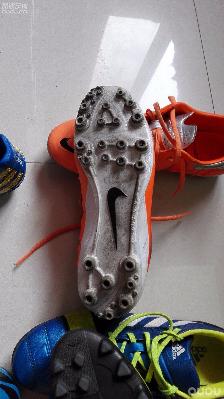 2016年了,让大家看看我收集的鞋子,我是实战派!附球队跨年照