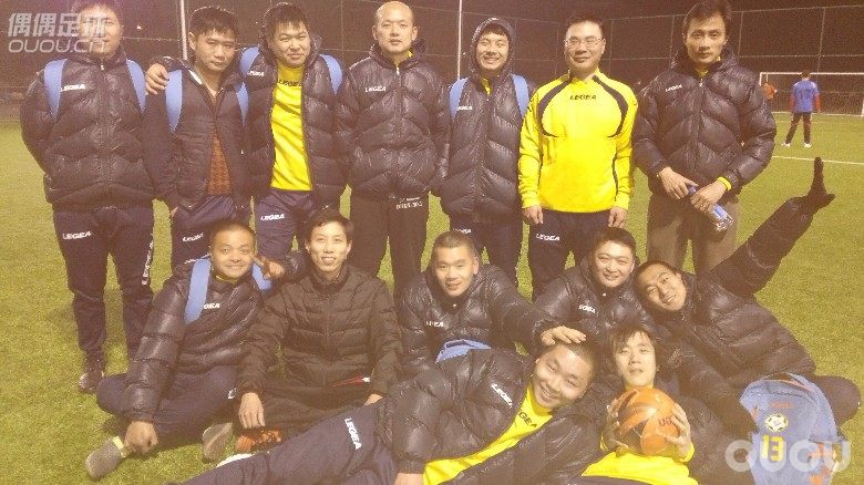 2016年了,让大家看看我收集的鞋子,我是实战派!附球队跨年照