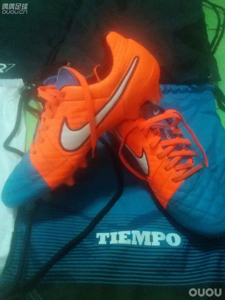 自己动手补鞋,露个脸,刷个存在感···