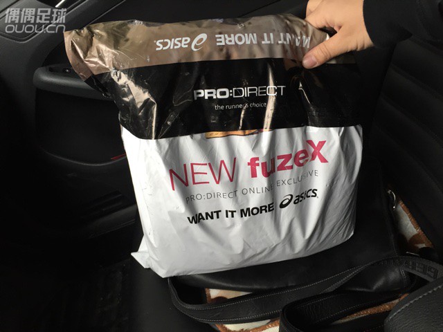 新年礼物,ace 16.1袋鼠皮!