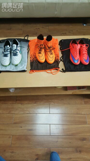 晒晒我的战靴之前鞋不少,该出的出了,该送朋友的送朋友了,就剩下这几双了。