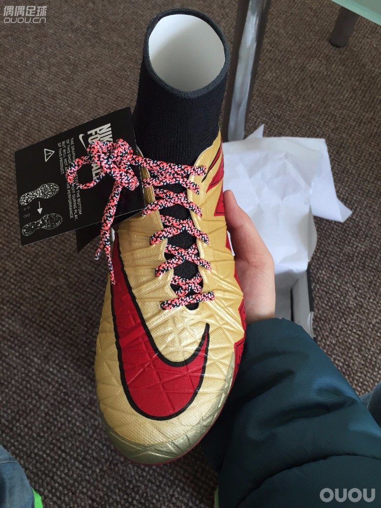 新年最红火 英国官网 ID定制 超顶级 毒蜂