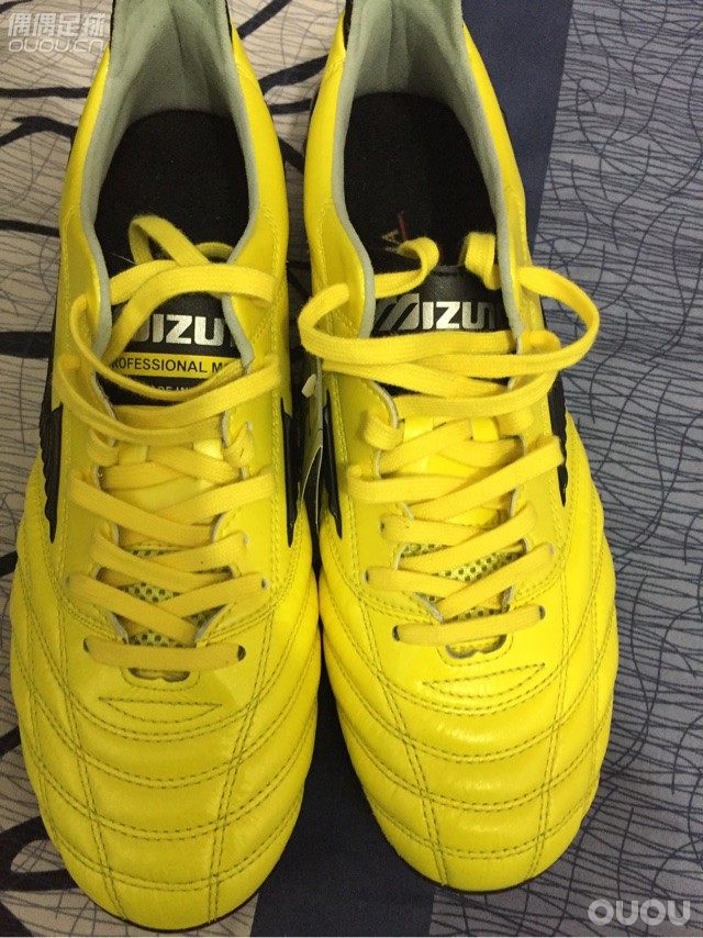 新买的日产莫雷拉neo30周年纪念配色,各位大神给鉴定下真假,另外