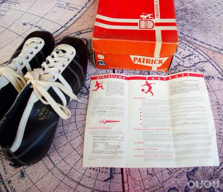 【在法国发现5双库存了60年的 法产PATRICK古董手工足球鞋】1950年代末,足球鞋发展进入较大转变时期的产物