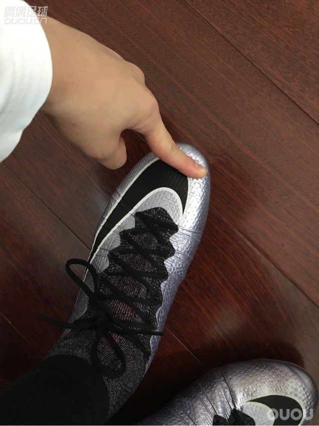 請問大神們SF4這樣會不會太小?