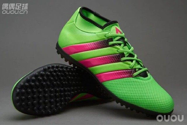 想入手一双tf足球鞋,一直没尝试过高帮,求问内马尔专属那款顶级tf怎么样?