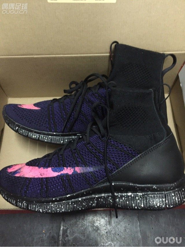 NIKE飞线系列,C罗上脚款。霸气外露,帅气十足,日本黑牌。全国没几双了!