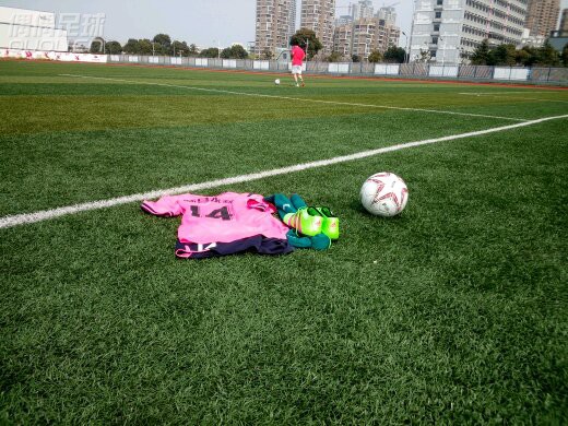 16.3  TF实战感受鞋子细节照片兄弟们发了很多,我就不再发了。