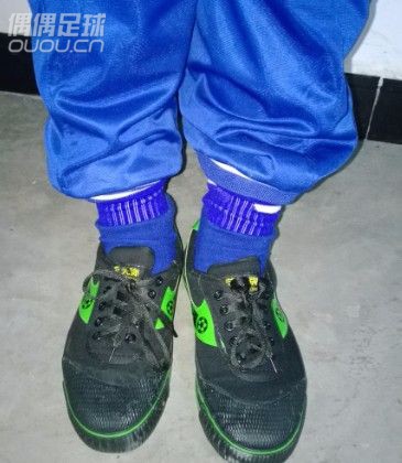 人生的第一双Pantofola d'Oro 挺失望,更新实踢感受