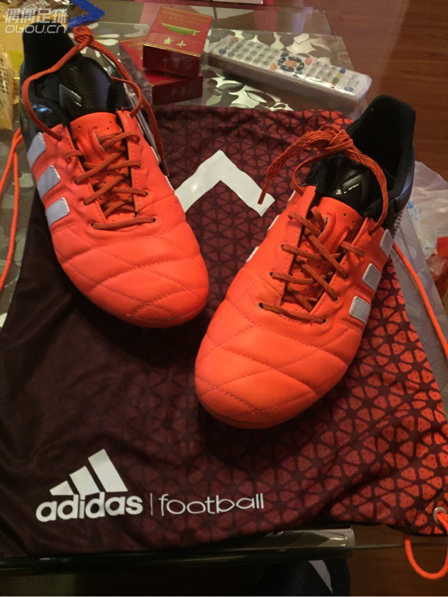 平时穿阿迪都是41码JP260,15.1皮版也是JP260现在想入一款16.1+织物鞋面的穿多大码合适呢?