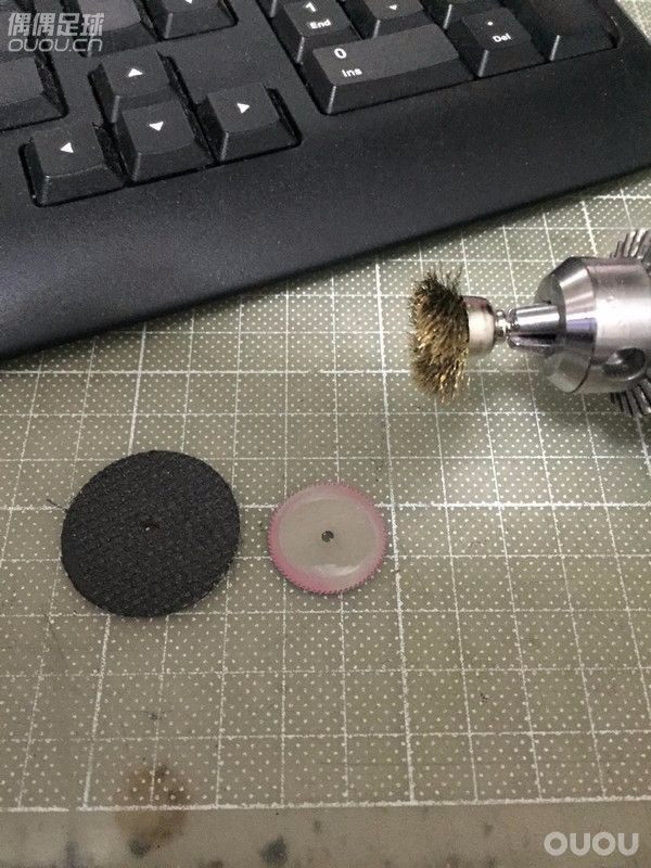 刺客次顶 VELOCE II 皮版磨钉