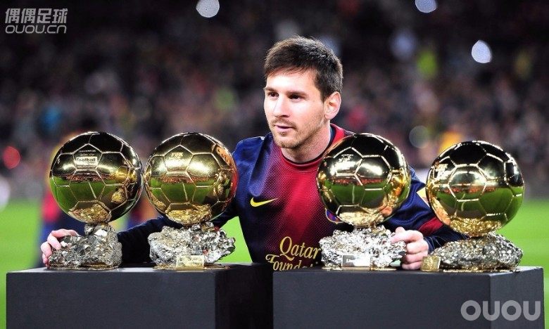 9人愿转会巴萨辅佐梅球王