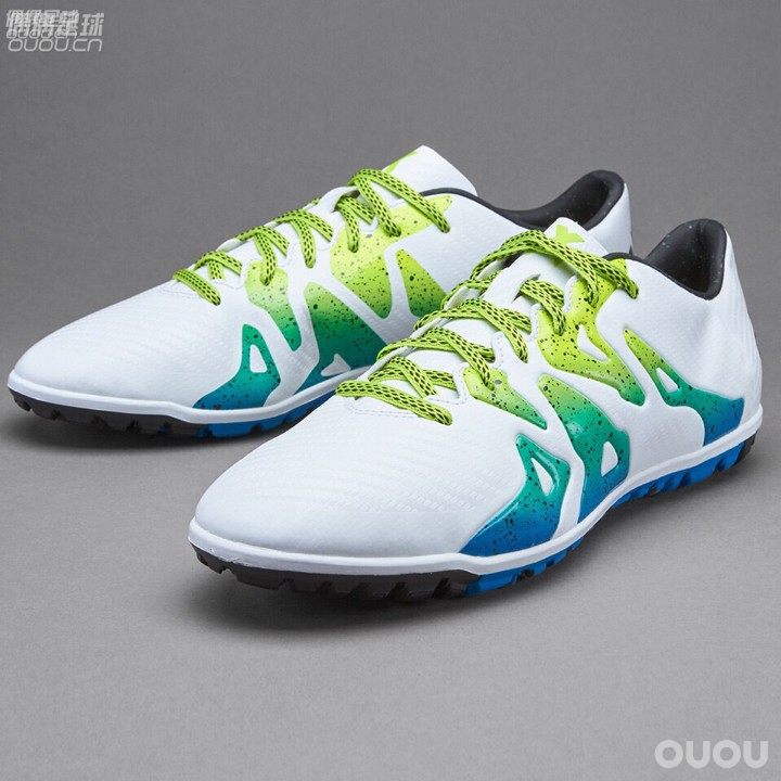 有没有大神穿过x系列15.3碎钉两种版本的???我想知道皮版跟普通版有多大不同??