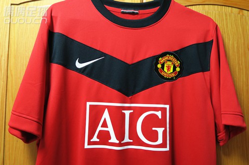 高中的挚爱——曼联 09/10赛季 主场球衣