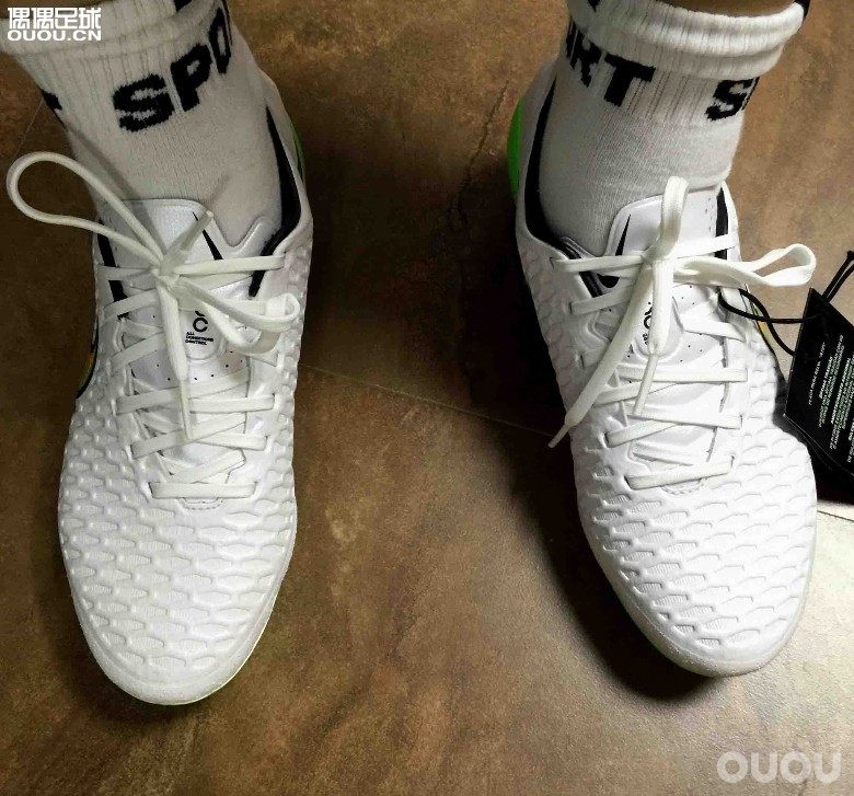 顶级低帮白绿配色鬼牌,供大家鉴赏~~~!